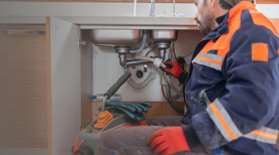 Professional slab leak plumber services in Carson, NM